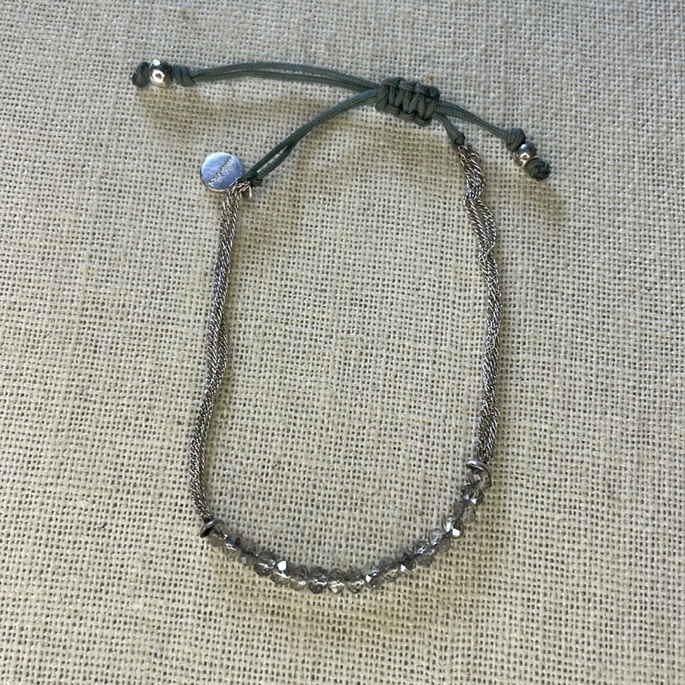 Stella And Dot dainty bracelet